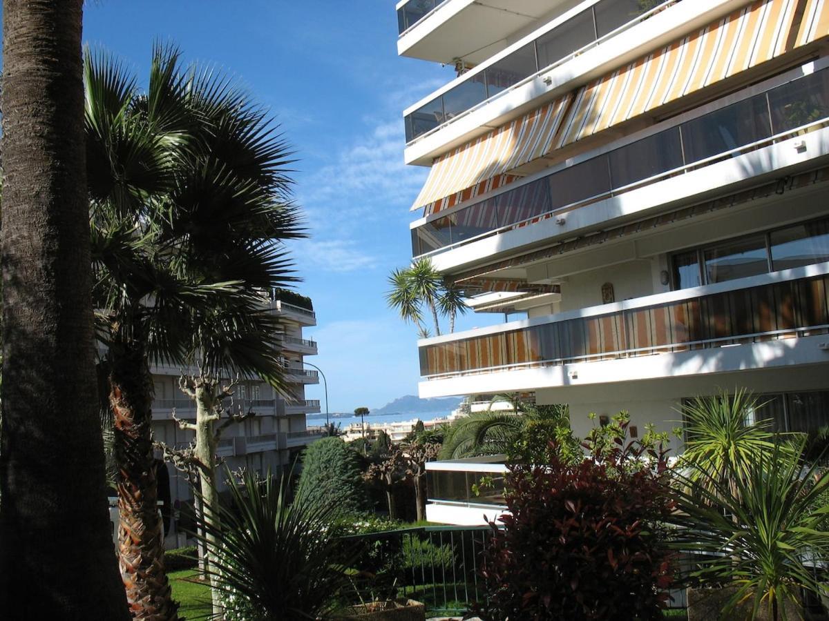 Joli Studio 4Pers Piscine Tout Confort Juan-les-Pins Buitenkant foto